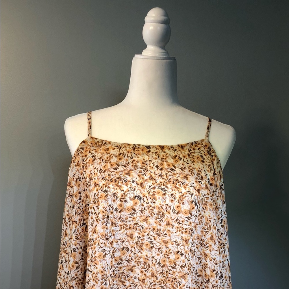 LOGO spaghetti strap, layered chiffon, flowing